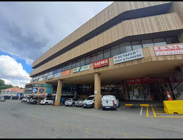 155M² OFFICE TO LET IN DUNKELD WEST